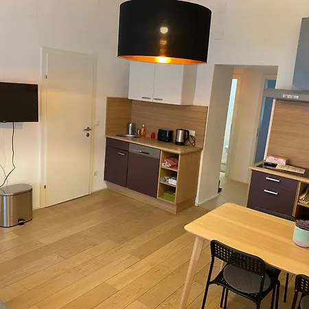 Apartman Charmante Wohnung, Perfekt Fuer Familien Und Freunde Graz