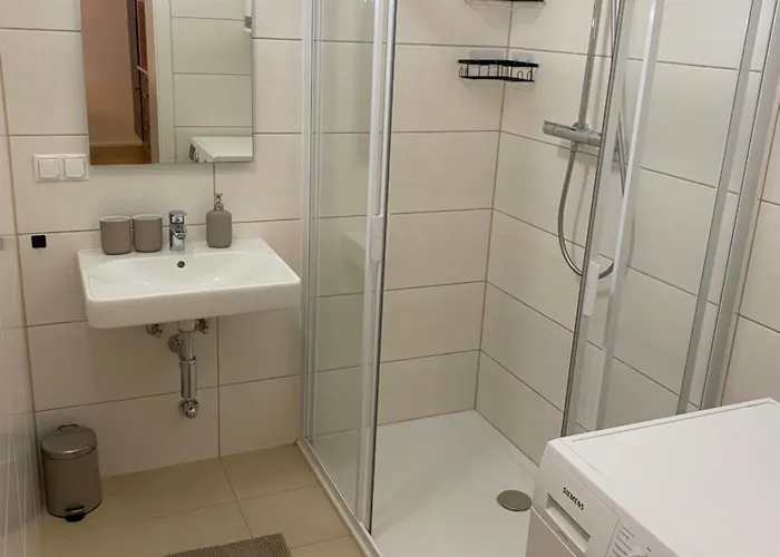 Charmante Wohnung, Perfekt Fuer Familien Und Freunde Apartman *